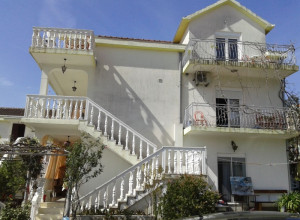 Дом в Тивате - стоимость 580'000 евро