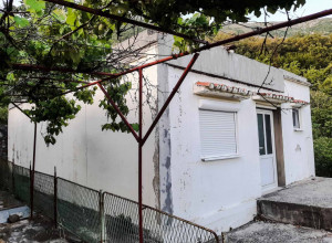 Дешёвый одноэтажный  дом в Сутоморе, Хай Нехай - 44.000 евро
