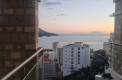 Последняя квартира в элитном жилом комплексе в Бечичи, на 8 этаже с панорамным видом на море и горы.