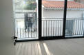 Предлагается к продаже квартира в комплексе с бассейном и панорамным видом в Будве.
