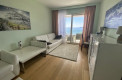 Продается трехкомнатная квартира на берегу моря в Рафаиловичи.