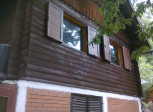 Продается двухэтажный домик в Чани.