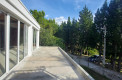 Трехэтажный дом с панорамными видами и большой террасой в Сутоморе, район Заградже