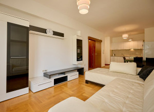 Продаётся 3-комнатная квартира в жилом комплексе “DREAM PLAZA”, Бечичи (Ivanovići), Будванская ривьера