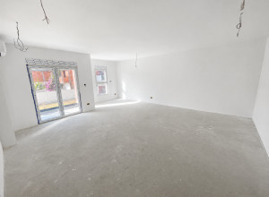 Новостройка в Баре, 35 м&sup2;, 100 м до моря