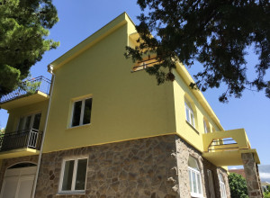 Новый дом в Черногории в тихом пригороде города Бар