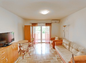 Продается квартира в Будве, район Лази - 53000 евро