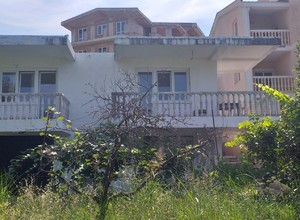 Продается дом в Баре, недалеко от отеля Adria