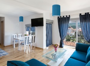 Красивый апартамент в Бечичи - 130000 евро.