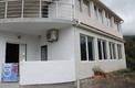 Двухэтажный новый дом в Сутоморе с видом на море.