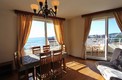 Двухкомнатная квартира с панорамным видом на море и горы в Бечичи.